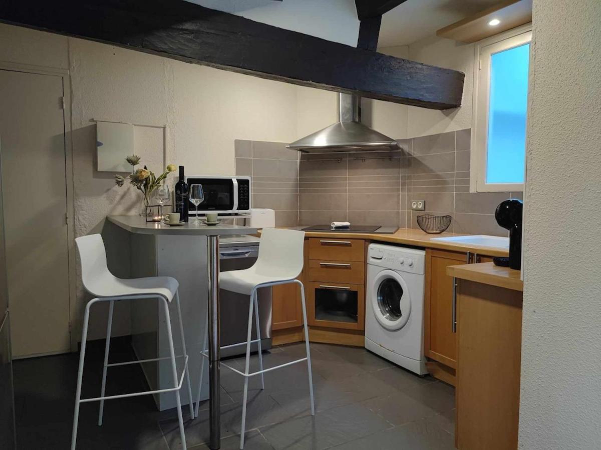 Charme De Victor Conciergeriedamecarcas Apartment Каркасон Екстериор снимка
